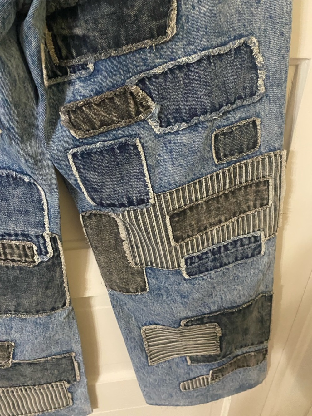 Oli & Hali Multi-Patchwork Wide Leg Denim Jeans - NIB Waist 32” Inseam 31”. - Picture 7 of 13